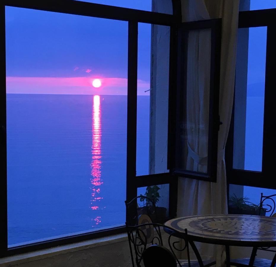Hotel Palinuro Bagian luar foto